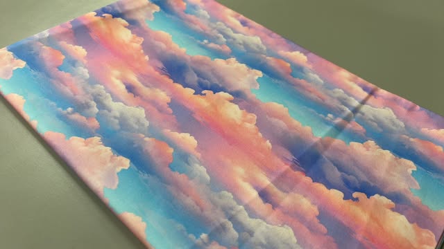 *RETAIL* LVR Pastel Clouds