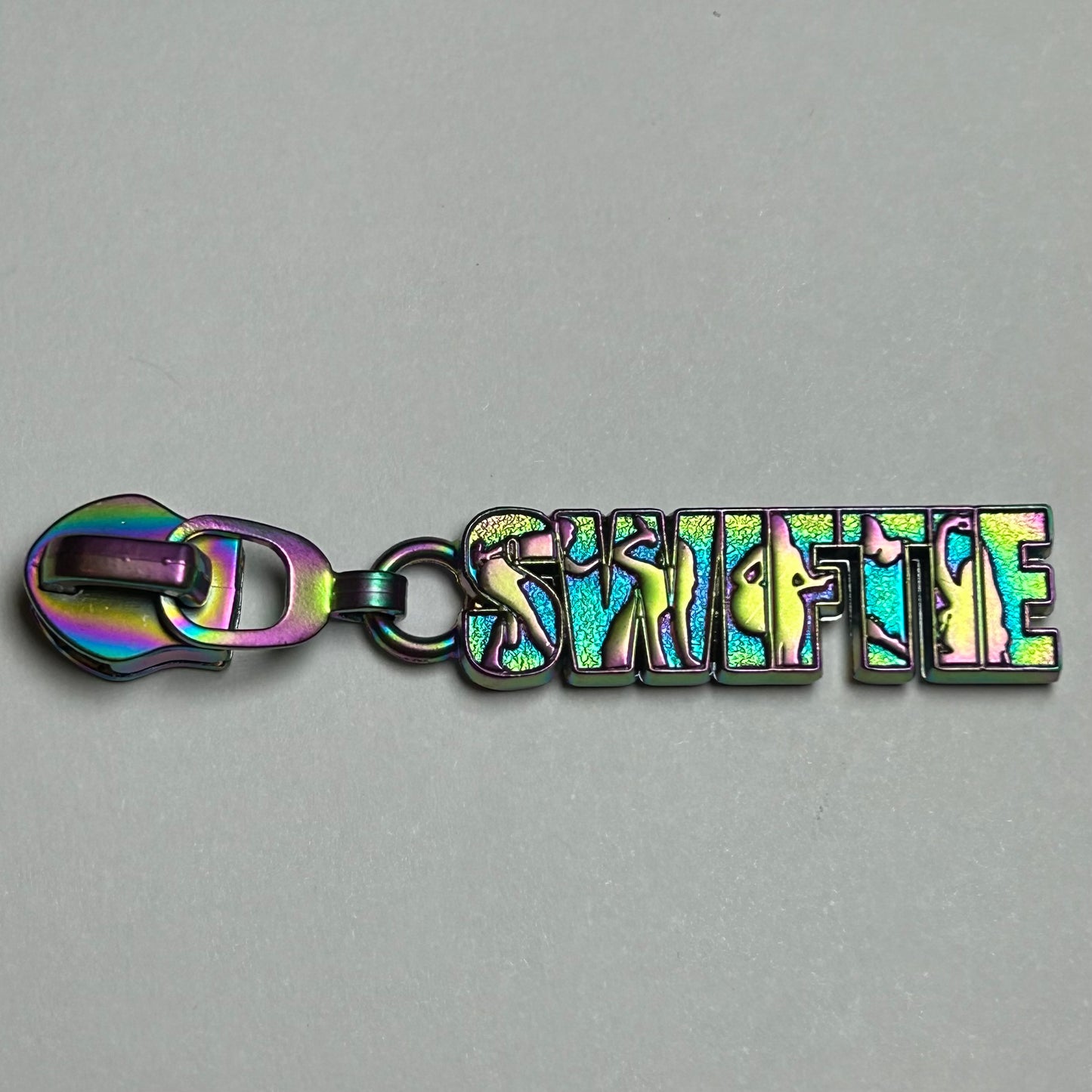 *RETAIL* SWIFT Zipper Pull