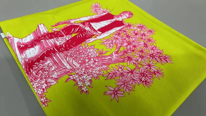 *RETAIL* Toile of War 30x36 Panels - Neon Pink/Lime