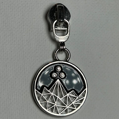 *RETAIL* ACOTAR Zipper Pull (Officially Licensed)