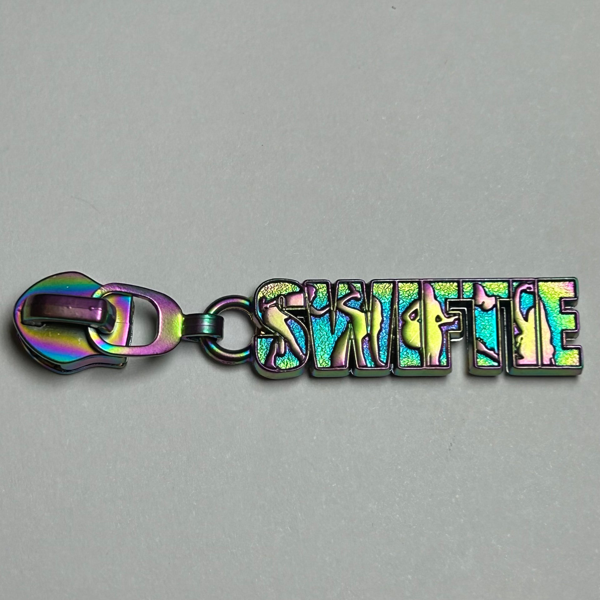 RETAIL* SWIFT Zipper Pull – KNITorious Fabric