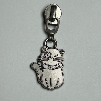 *RETAIL* SWIFT LVR Karma Cat Zipper Pull