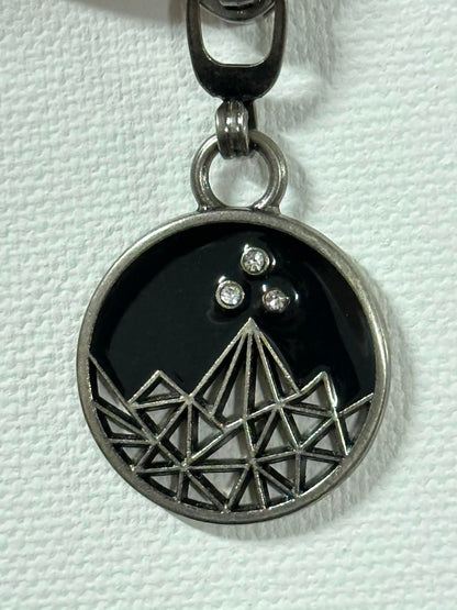 *RETAIL* ACOTAR Zipper Pull (Officially Licensed)